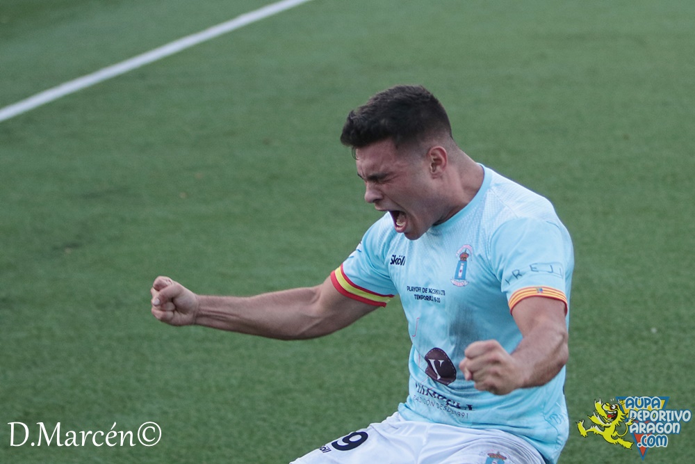Deportivo Aragón | Emilio Larraz perfila su plantilla