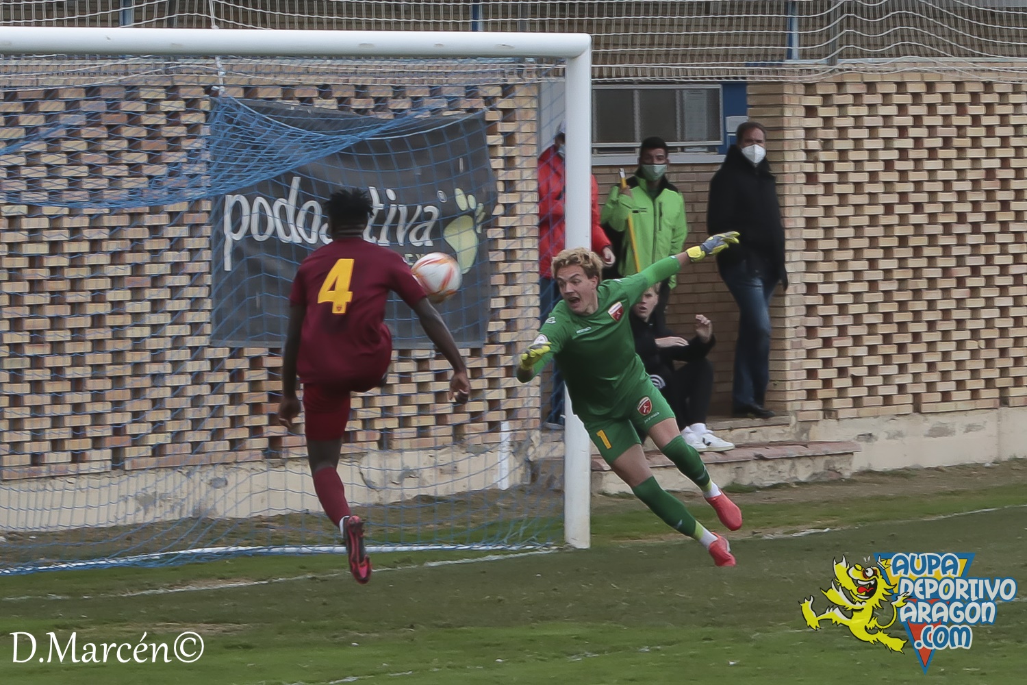 19 - 13-02-2022 - DHJ - Real Zaragoza 4-0 C.D. San Francisco (66)