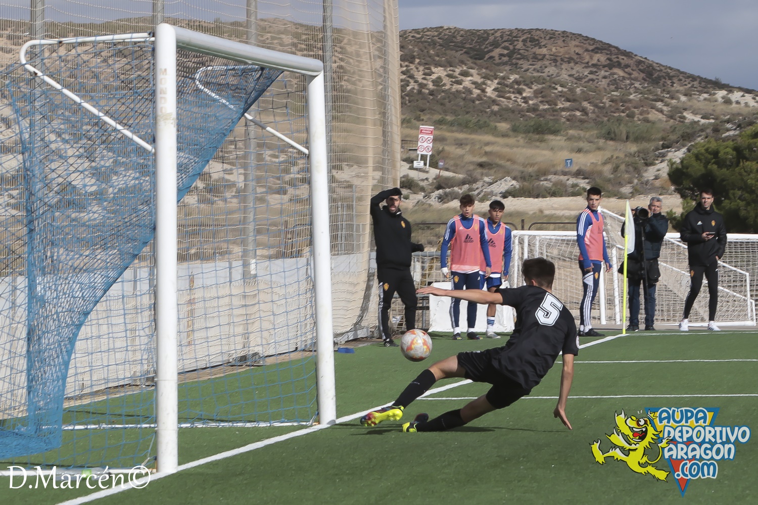 14 - 20-11-2022 - DHJ - R. Zaragoza 2-0 C.E. Constancia (84)
