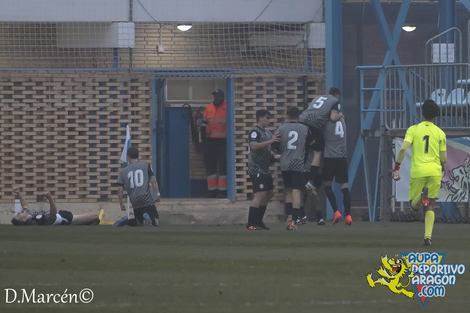 21 - 06-01-203 -CdR Juvenil - R. Zaragoza 0-2 D. Alavés (80)