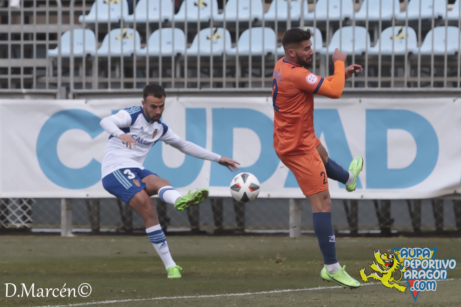23 - 15-01-2023 - 2ªRFEF - D. Aragón 4-1 CF Badalona Futur (111)