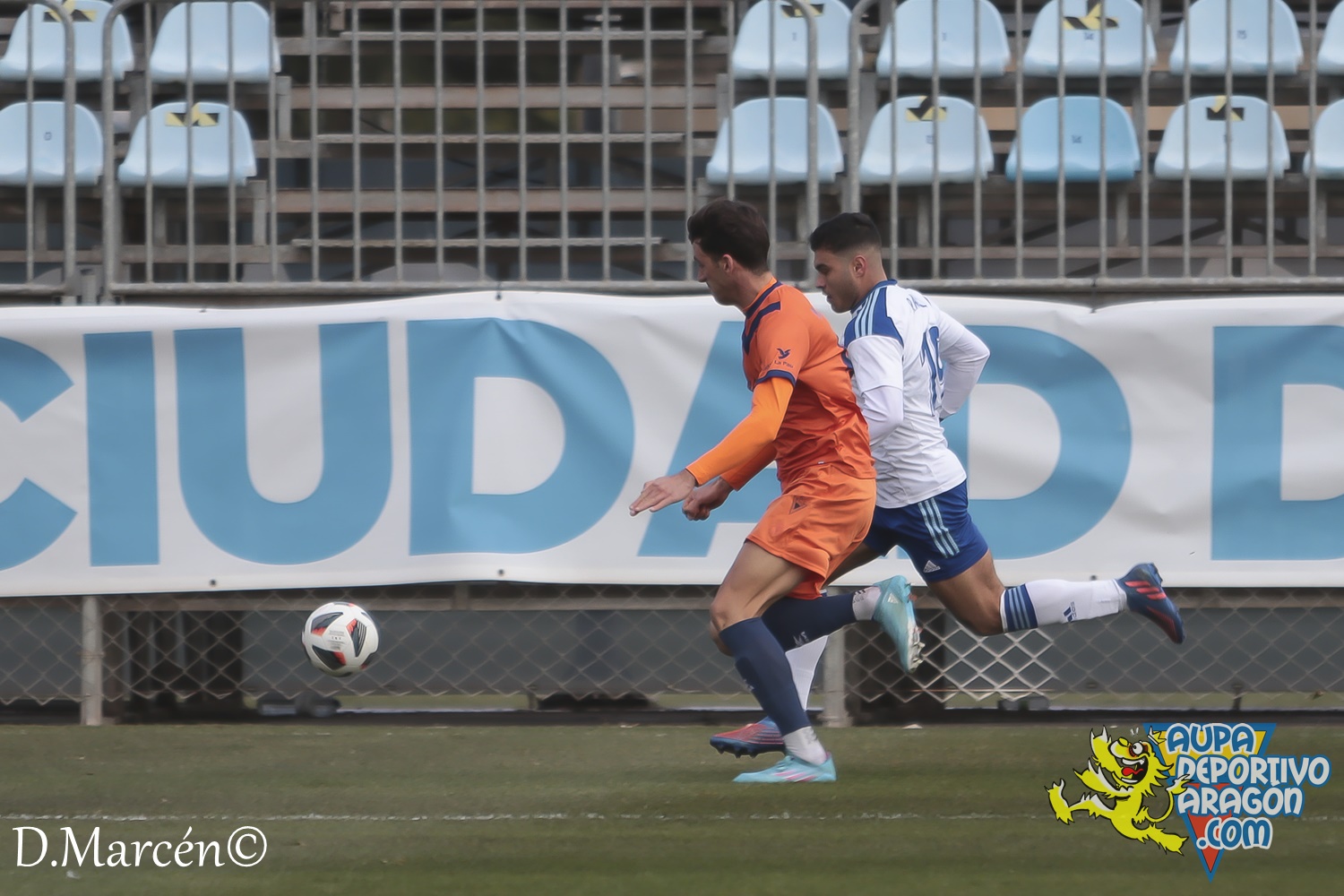 23 - 15-01-2023 - 2ªRFEF - D. Aragón 4-1 CF Badalona Futur (12)