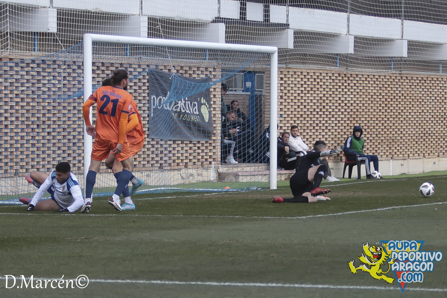 23 - 15-01-2023 - 2ªRFEF - D. Aragón 4-1 CF Badalona Futur (19)