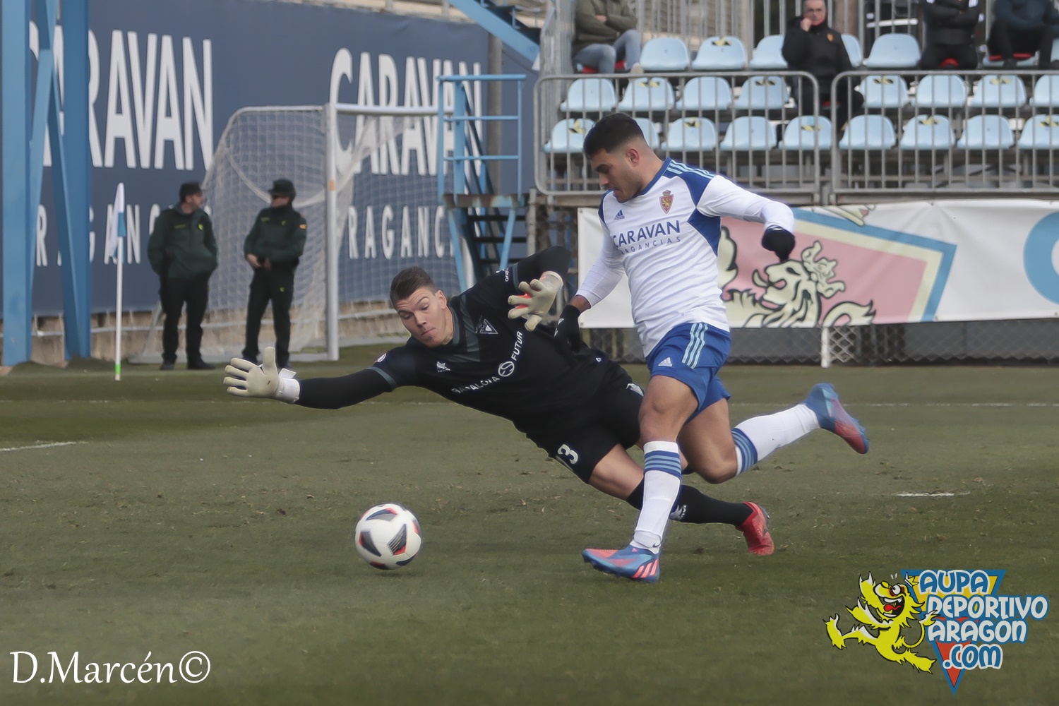 23 - 15-01-2023 - 2ªRFEF - D. Aragón 4-1 CF Badalona Futur (37)