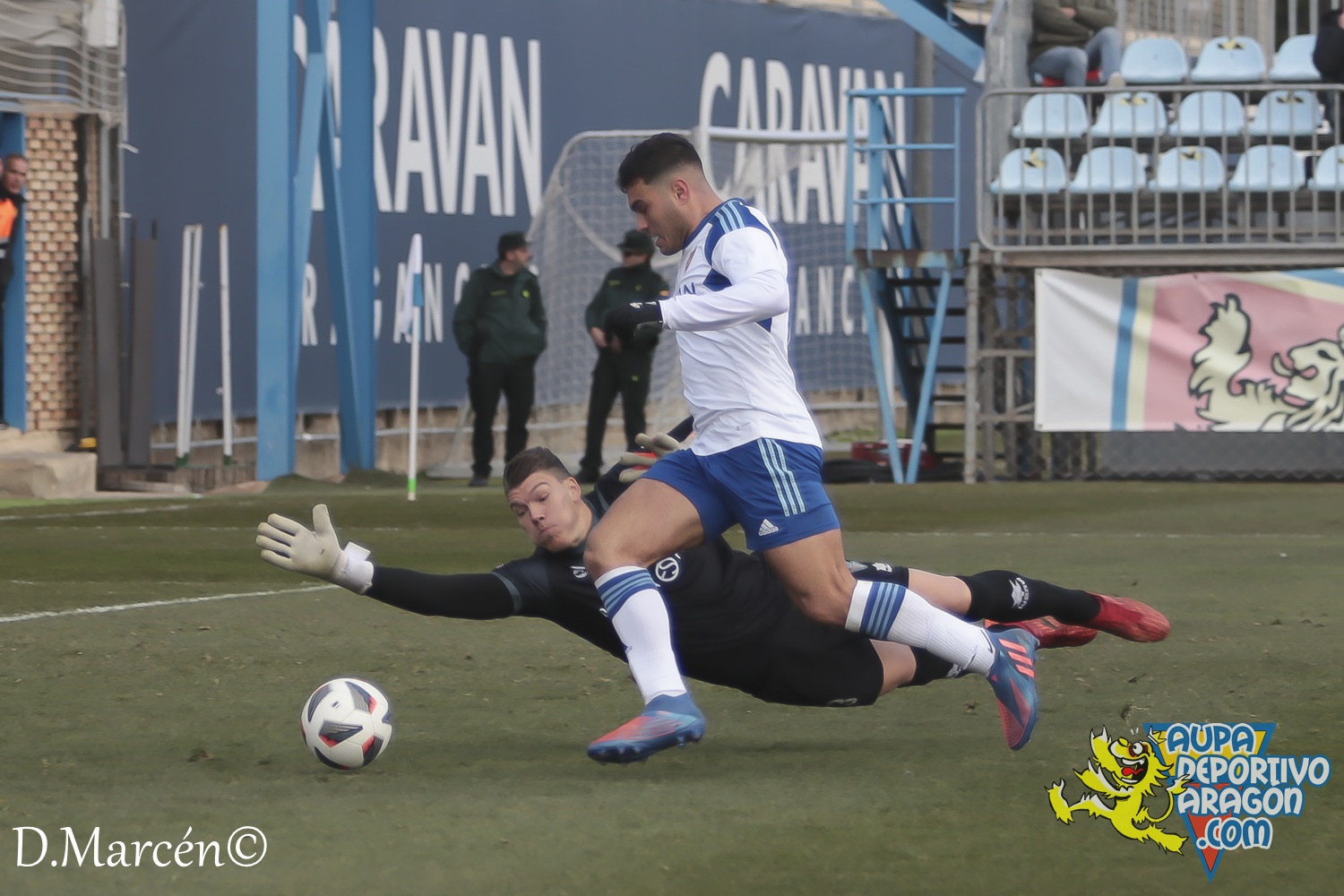 23 - 15-01-2023 - 2ªRFEF - D. Aragón 4-1 CF Badalona Futur (38)