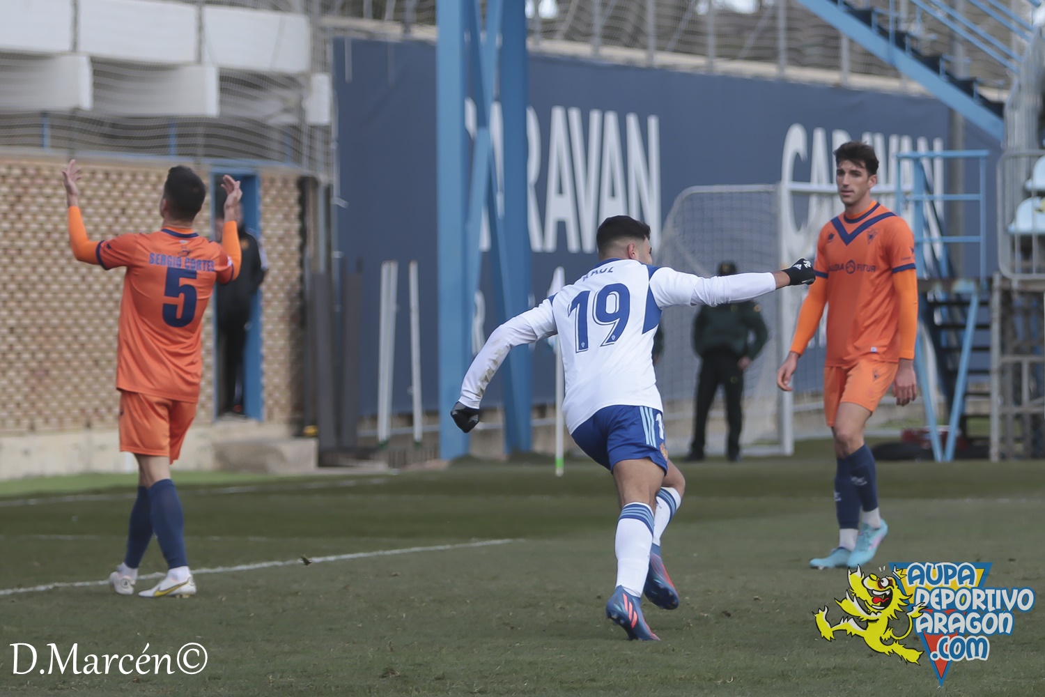 23 - 15-01-2023 - 2ªRFEF - D. Aragón 4-1 CF Badalona Futur (44)