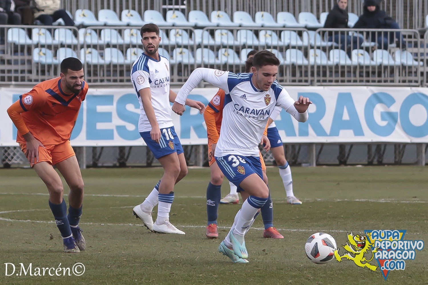 23 - 15-01-2023 - 2ªRFEF - D. Aragón 4-1 CF Badalona Futur (60)