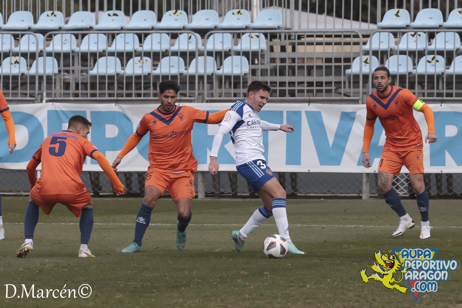 23 - 15-01-2023 - 2ªRFEF - D. Aragón 4-1 CF Badalona Futur (82)