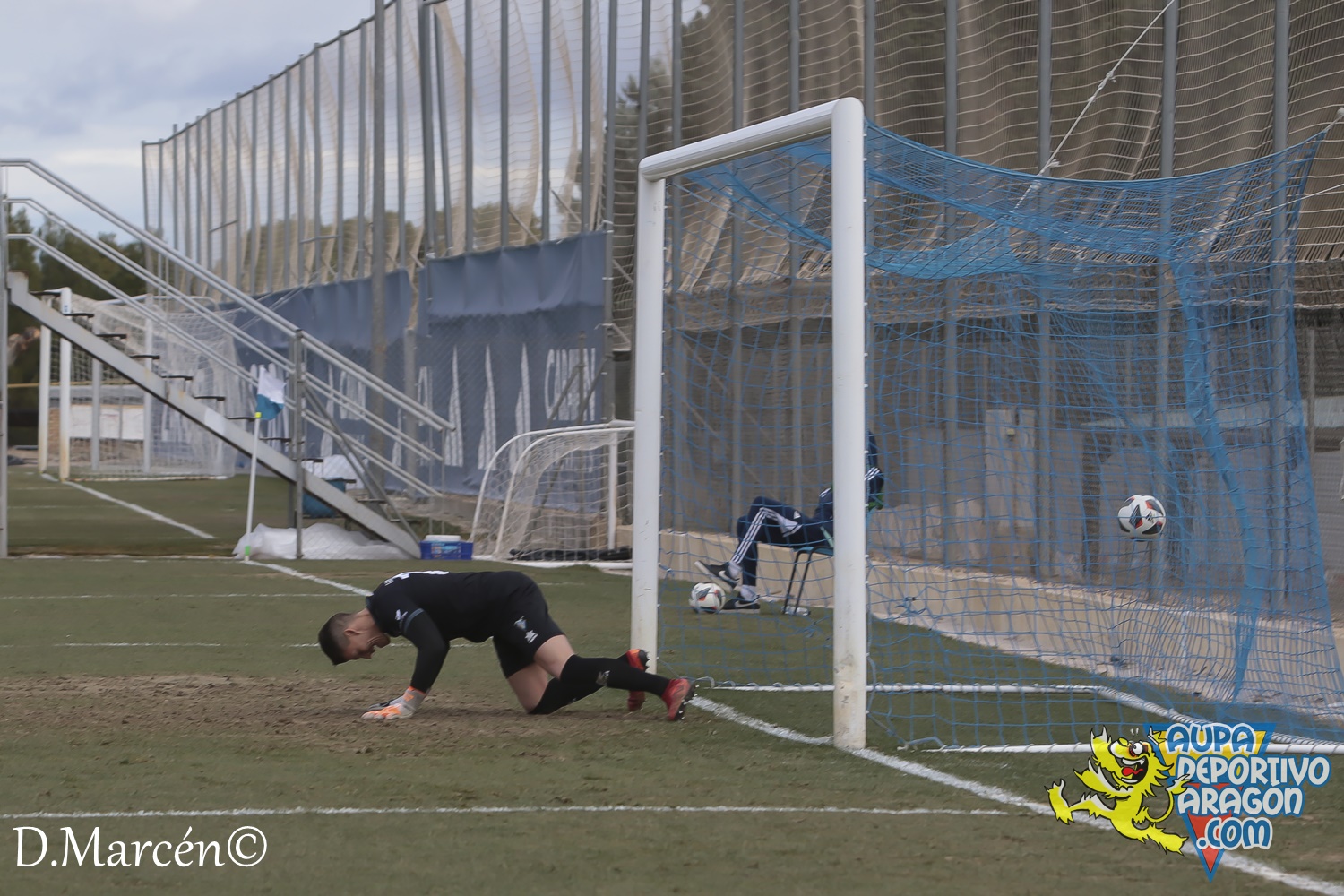 23 - 15-01-2023 - 2ªRFEF - D. Aragón 4-1 CF Badalona Futur (86)