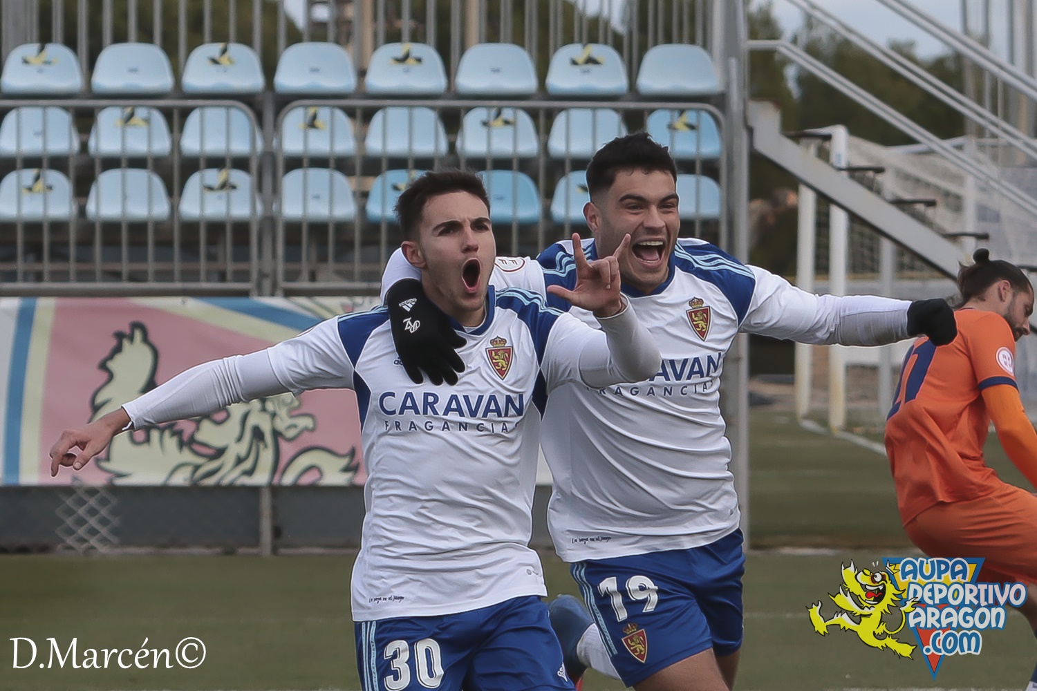 23 - 15-01-2023 - 2ªRFEF - D. Aragón 4-1 CF Badalona Futur (89)
