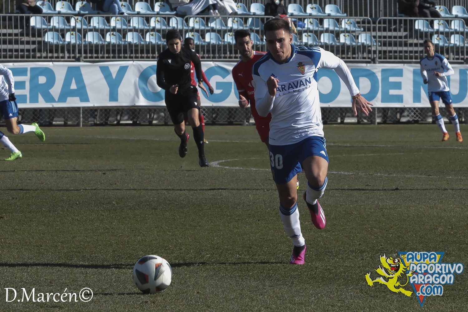 24 - 22-01-2023 - 2ªRFEF - D. Aragón 0-0 A.E. Prat (33)