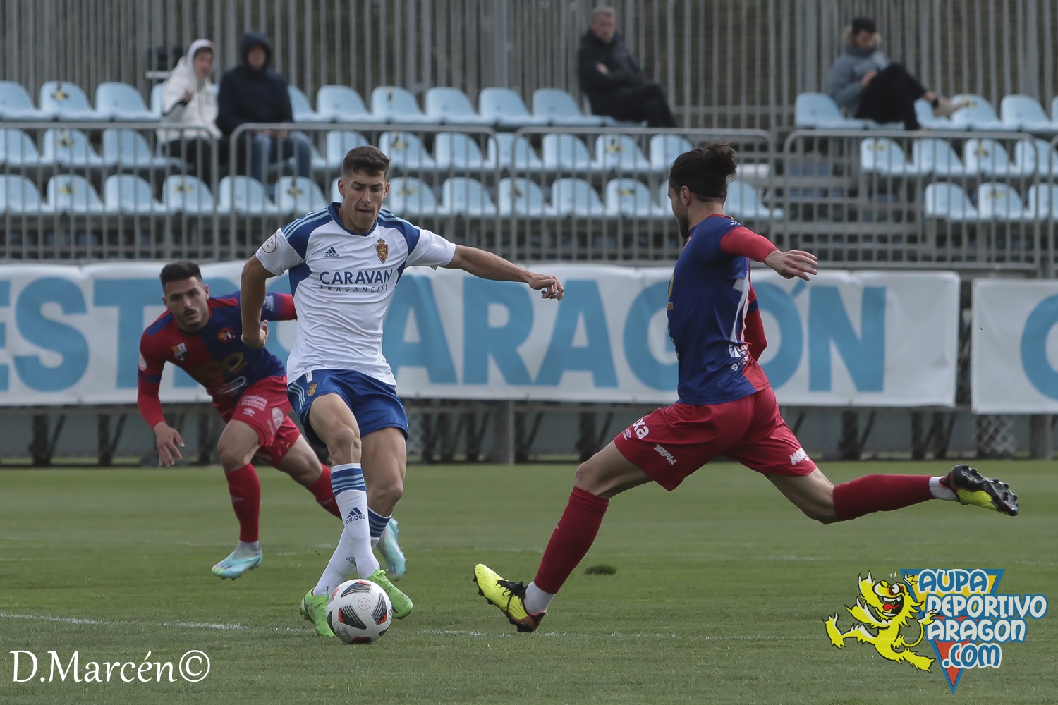 36 - 02-04-2023 - D. Aragón 1-1 U.E. Olot (16)