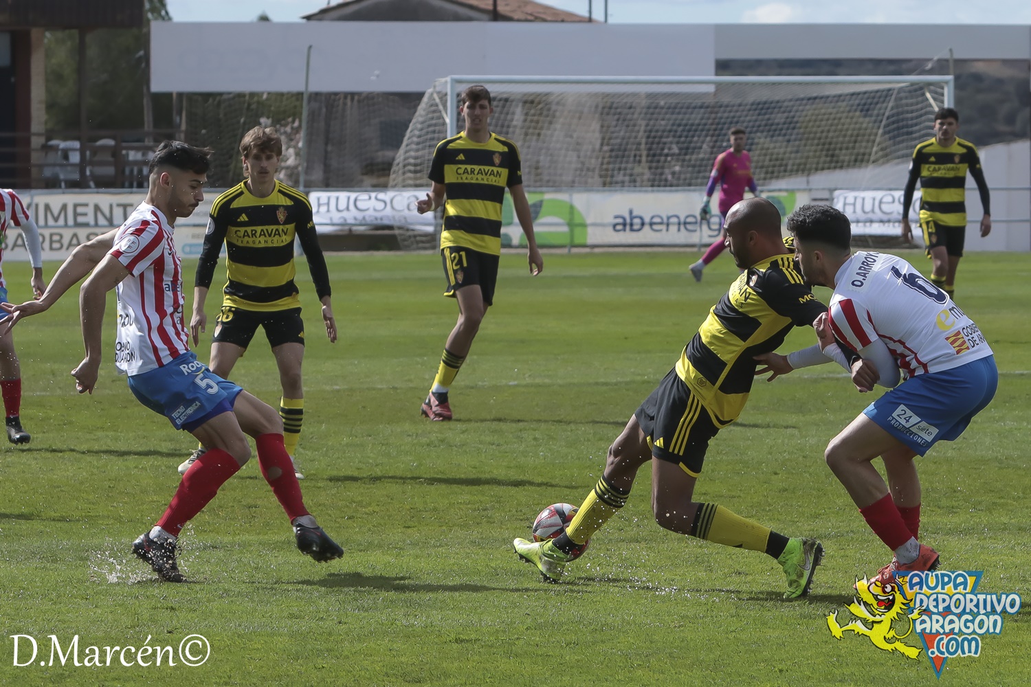 24 - 03-03-2024 - 2ªRFEF - U.D. Barbastro 1-1 D. Aragón (13)