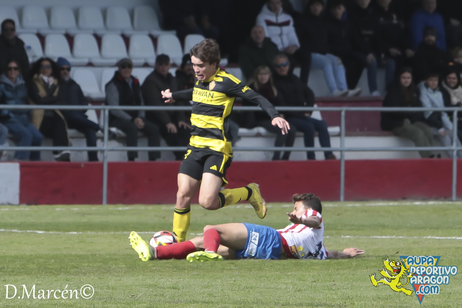 24 - 03-03-2024 - 2ªRFEF - U.D. Barbastro 1-1 D. Aragón (138)