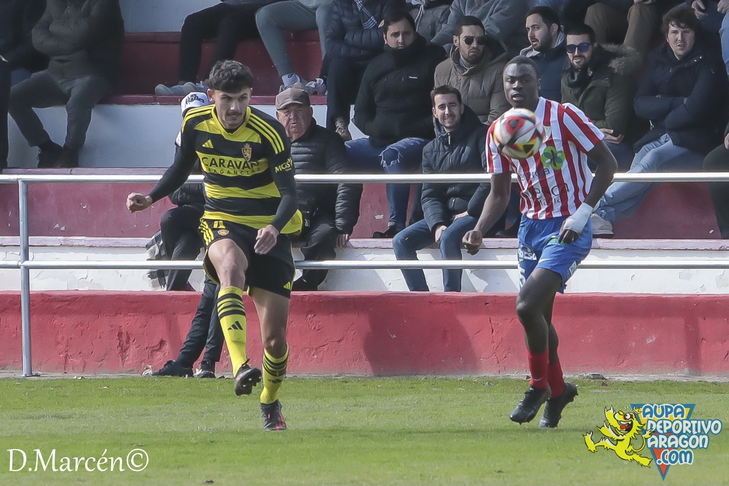 24 - 03-03-2024 - 2ªRFEF - U.D. Barbastro 1-1 D. Aragón (24)