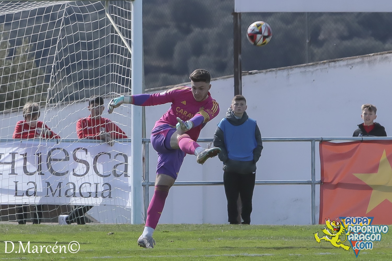 24 - 03-03-2024 - 2ªRFEF - U.D. Barbastro 1-1 D. Aragón (54)