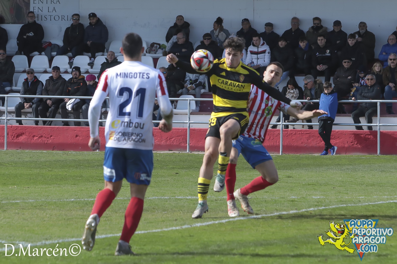 24 - 03-03-2024 - 2ªRFEF - U.D. Barbastro 1-1 D. Aragón (55)