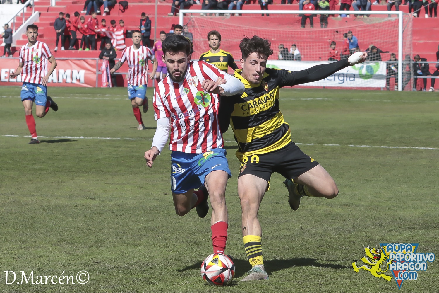 24 - 03-03-2024 - 2ªRFEF - U.D. Barbastro 1-1 D. Aragón (64)
