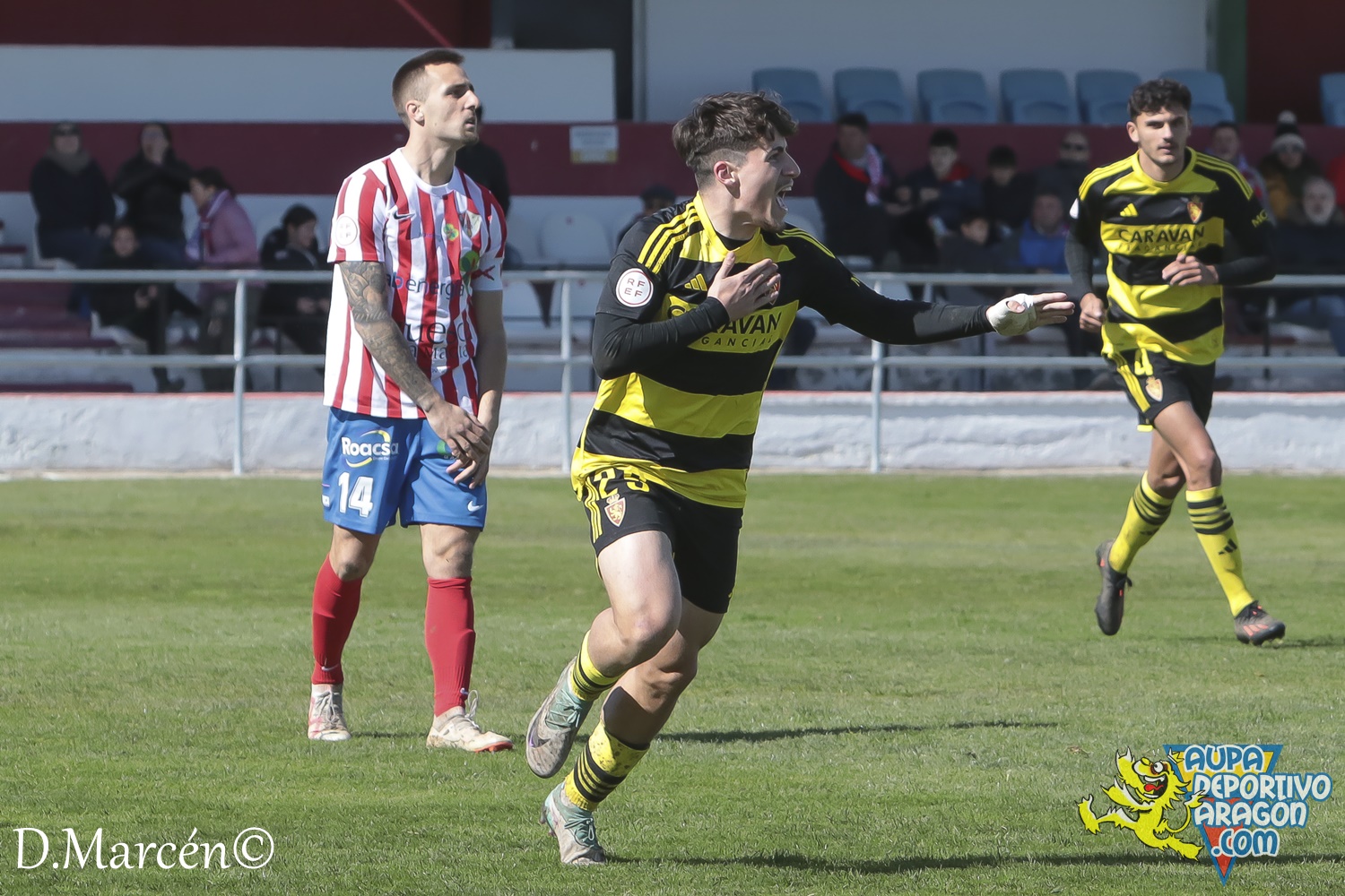 24 - 03-03-2024 - 2ªRFEF - U.D. Barbastro 1-1 D. Aragón (73)