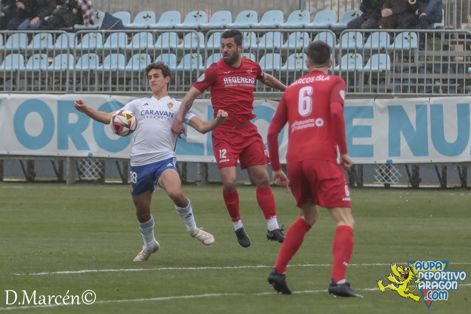 25 - 10-03-2024 - 2ªRFEF - D. Aragón 3-1 C.D. Izarra (10)