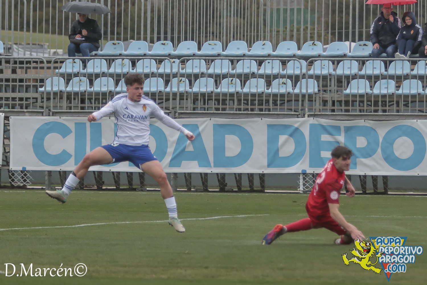 25 - 10-03-2024 - 2ªRFEF - D. Aragón 3-1 C.D. Izarra (16)
