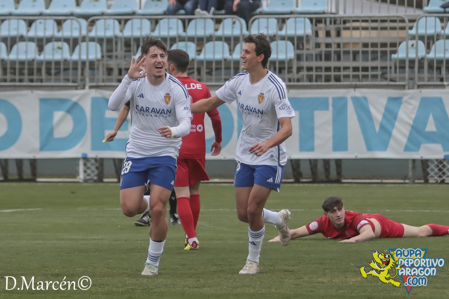 25 - 10-03-2024 - 2ªRFEF - D. Aragón 3-1 C.D. Izarra (20)