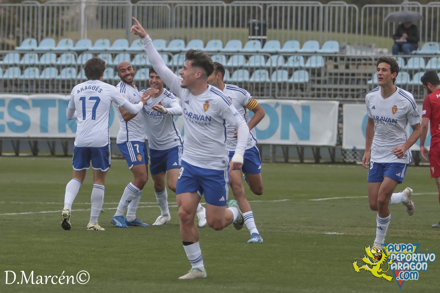 25 - 10-03-2024 - 2ªRFEF - D. Aragón 3-1 C.D. Izarra (21)