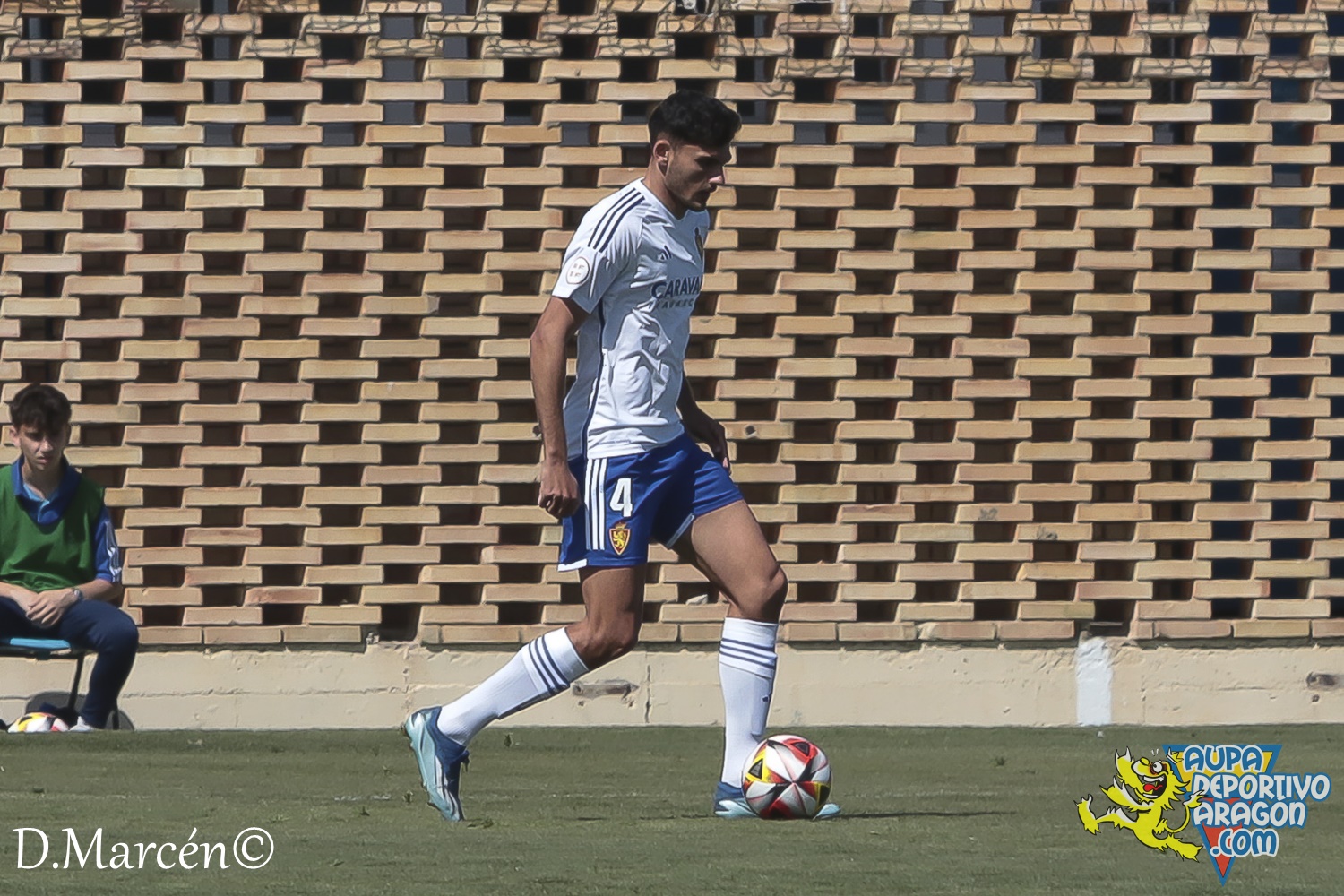 27 - 24-03-2024 - 2ªRFEF - D. Aragón 2-1 D. Alavés B (102)