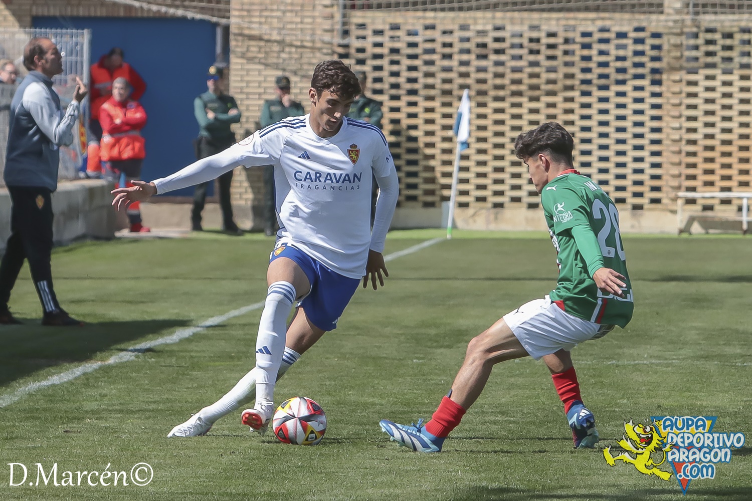 27 - 24-03-2024 - 2ªRFEF - D. Aragón 2-1 D. Alavés B (124)