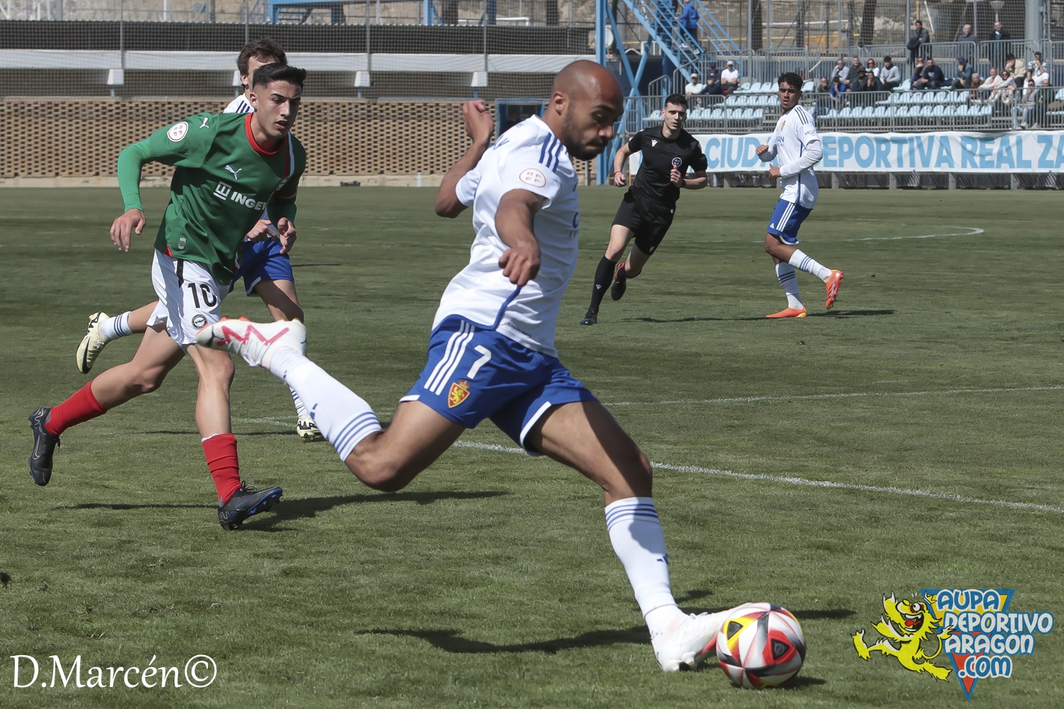 27 - 24-03-2024 - 2ªRFEF - D. Aragón 2-1 D. Alavés B (133)