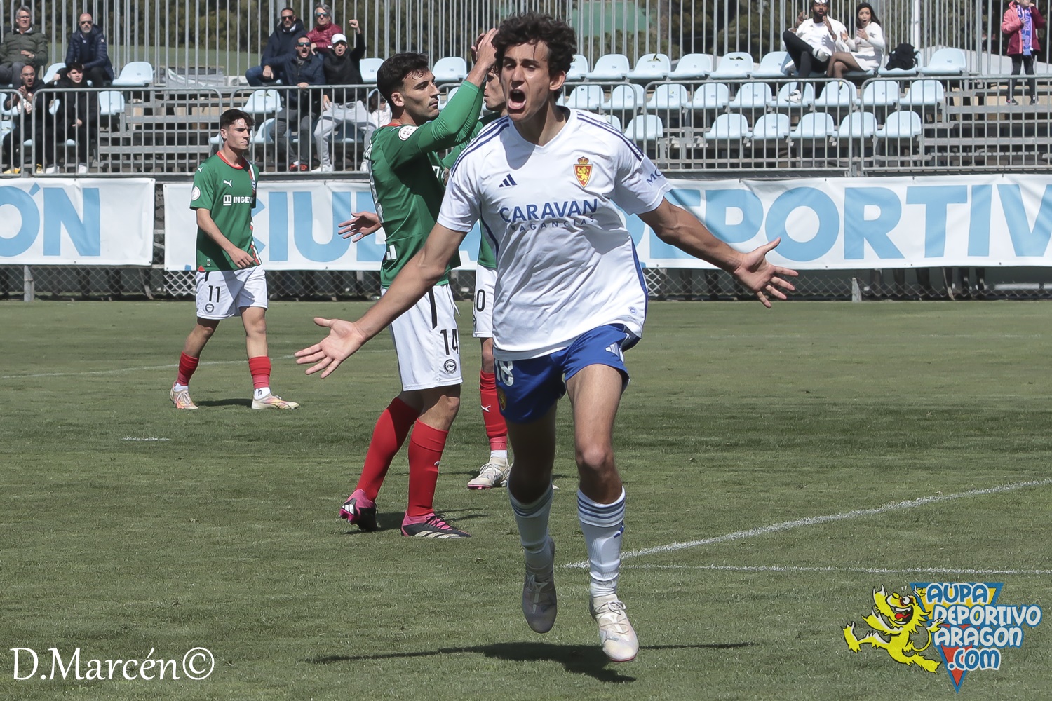 27 - 24-03-2024 - 2ªRFEF - D. Aragón 2-1 D. Alavés B (137)