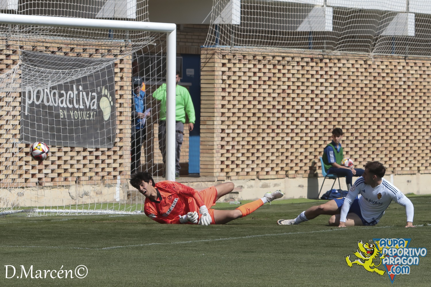 27 - 24-03-2024 - 2ªRFEF - D. Aragón 2-1 D. Alavés B (16)