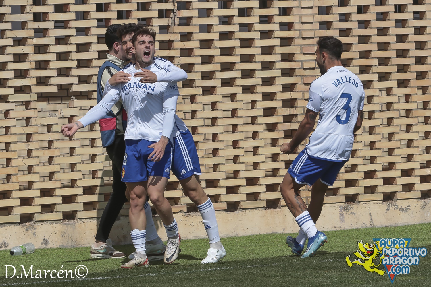 27 - 24-03-2024 - 2ªRFEF - D. Aragón 2-1 D. Alavés B (26)