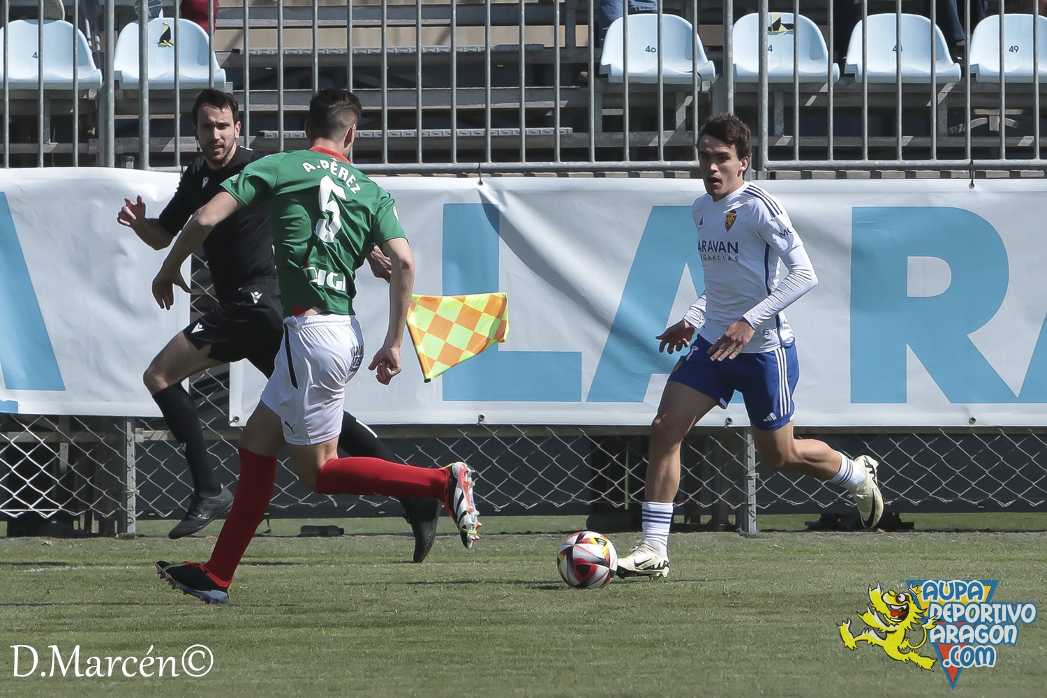 27 - 24-03-2024 - 2ªRFEF - D. Aragón 2-1 D. Alavés B (40)