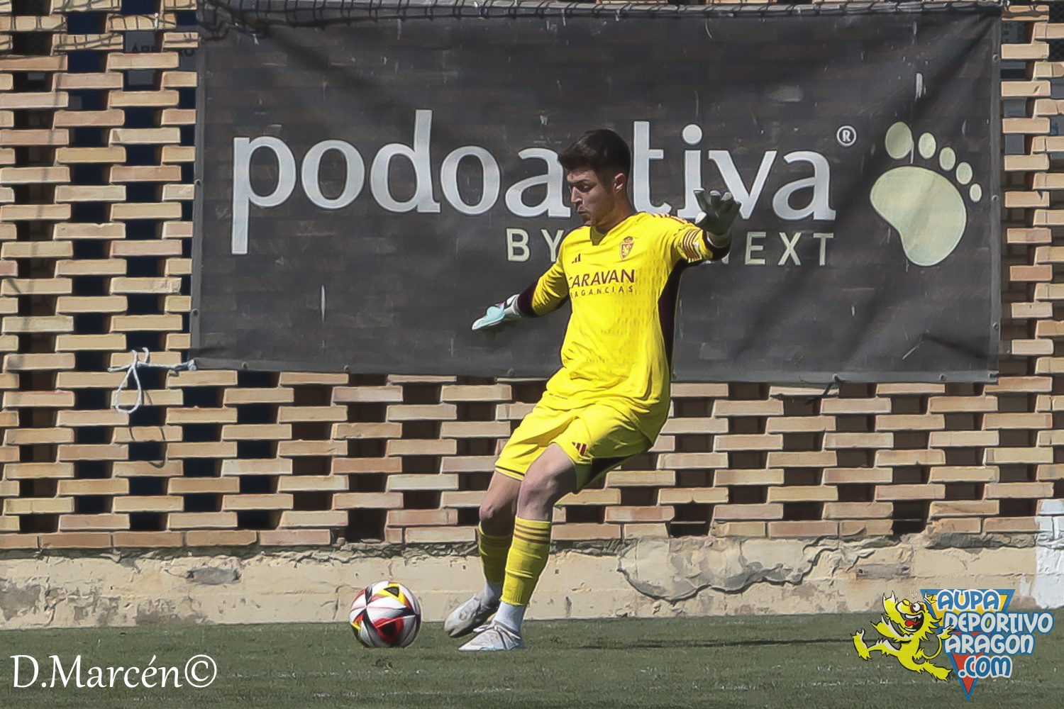 27 - 24-03-2024 - 2ªRFEF - D. Aragón 2-1 D. Alavés B (98)