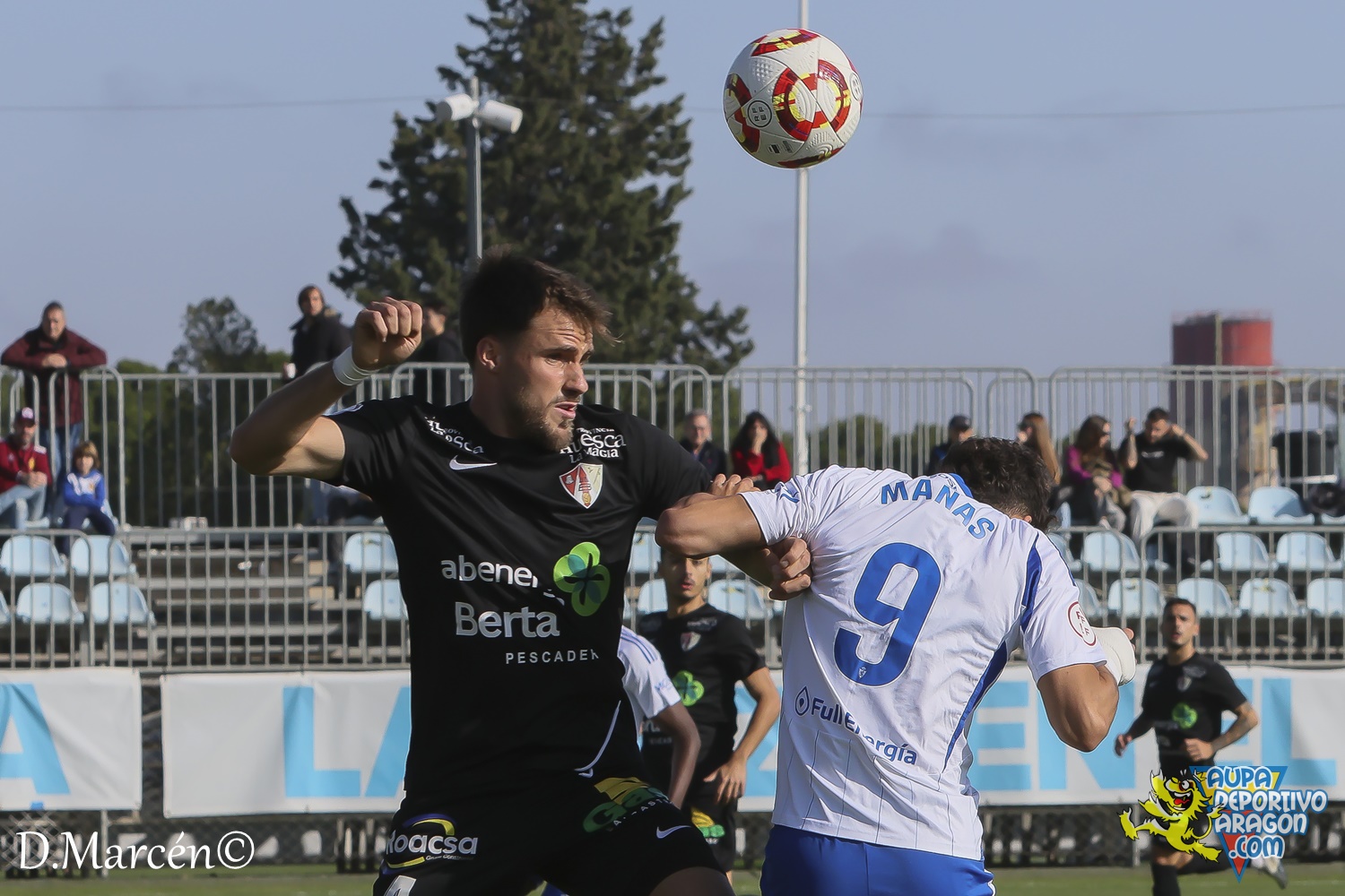 19 - 17-11-2024 - 2ª RFEF - D. Aragón 3-1 U.D. Barbastro (16)