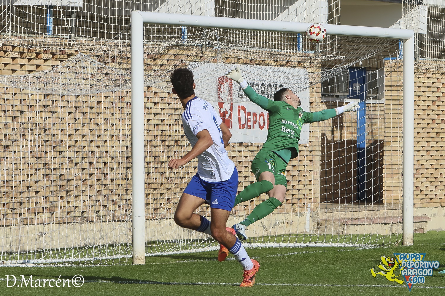 19 - 17-11-2024 - 2ª RFEF - D. Aragón 3-1 U.D. Barbastro (33)