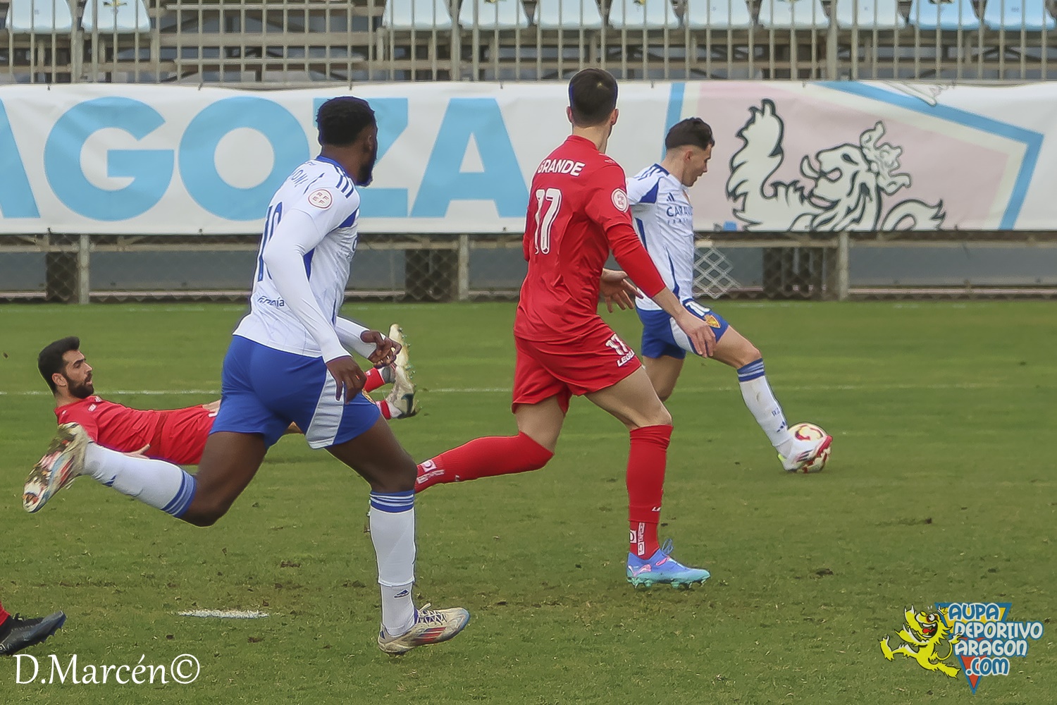 31 - 26-01-2025 - 2ªRFEF - D. Aragón 2-0 C.D. Izarra (81)