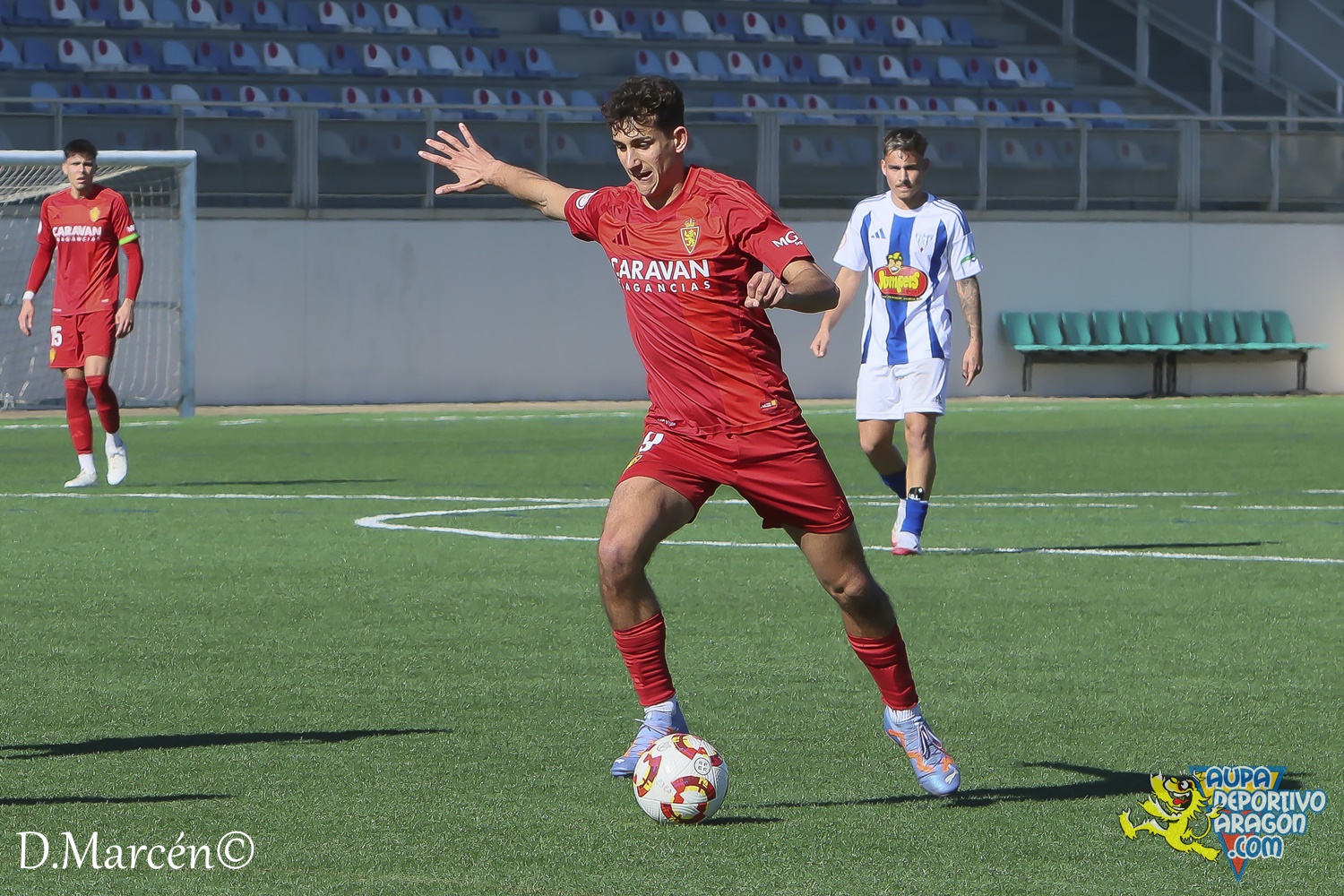 34 - 02-02-2025 - 2ªRFEF - S.D. Ejea 1-0 D. Aragón (86)