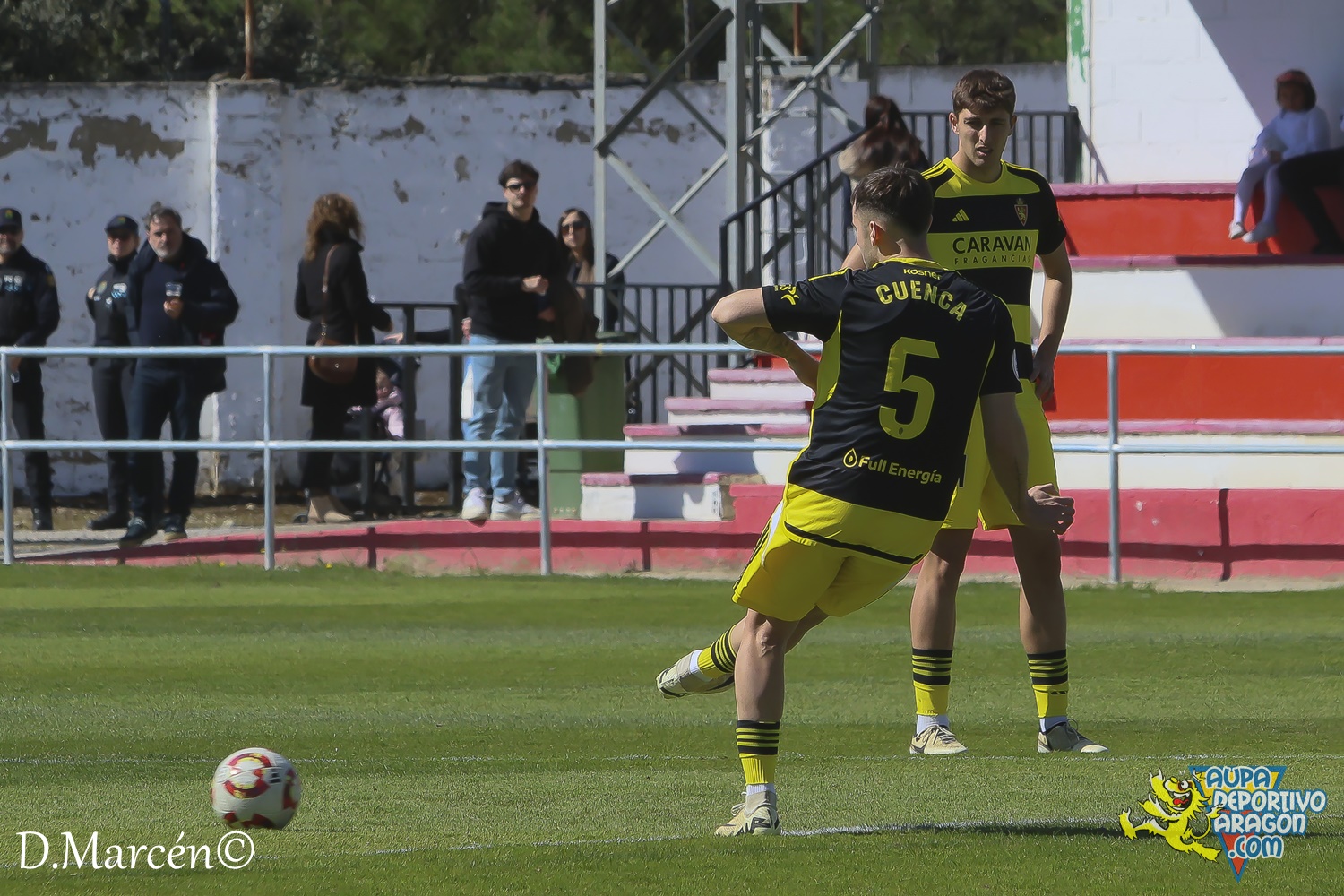 46 - 30-03-2025 - 2ªRFEF - U.D Barbastro 0-0 D. Aragón (22)