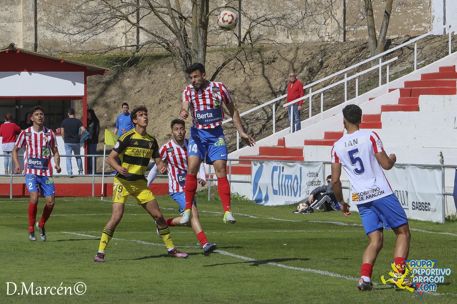 46 - 30-03-2025 - 2ªRFEF - U.D Barbastro 0-0 D. Aragón (45)