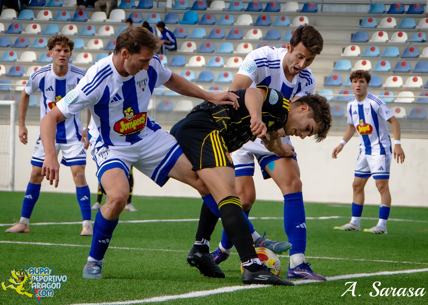 05-10-2025 - 2ºRFEF - SD Ejea 1-1 D. Aragón (18)