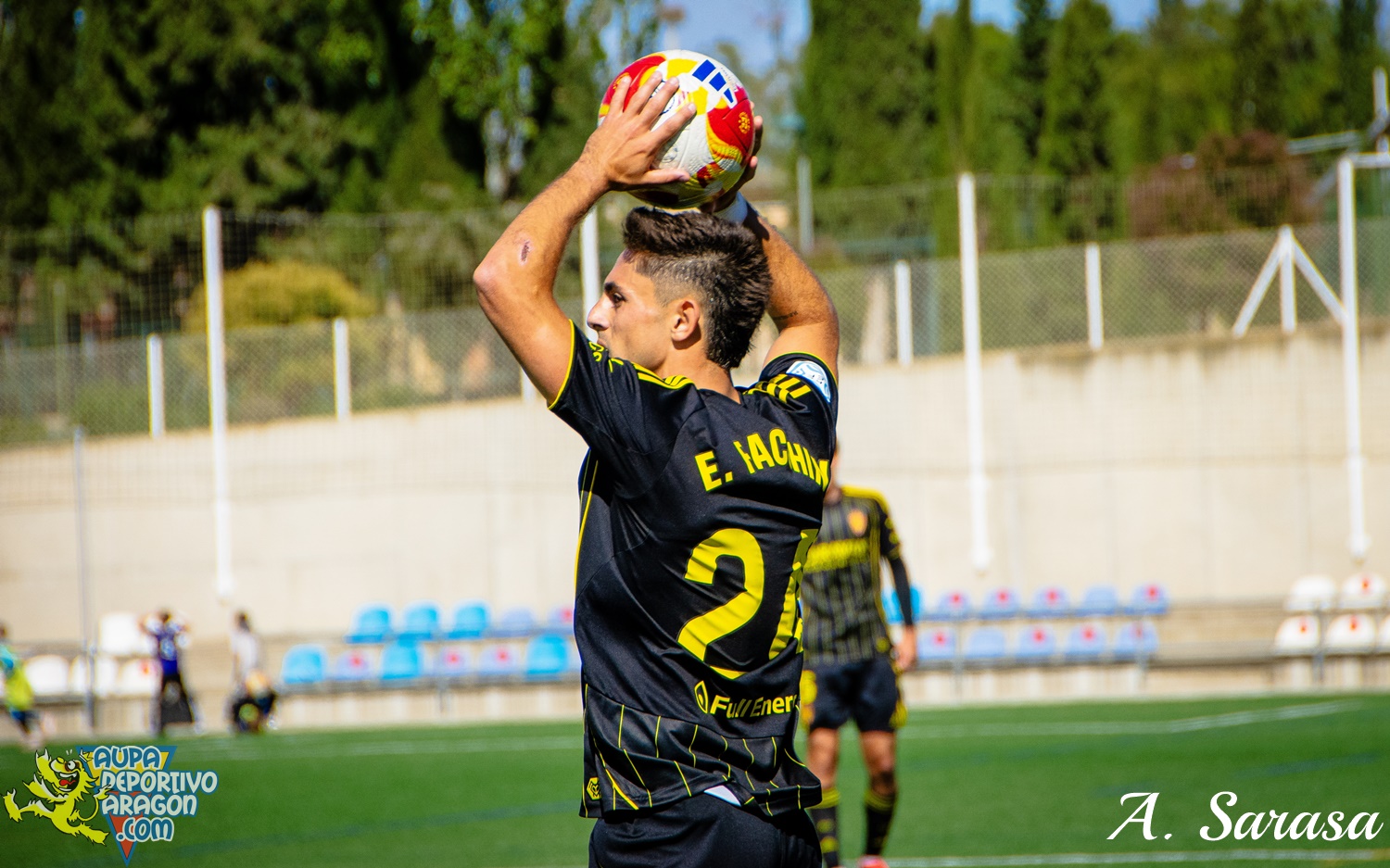 05-10-2025 - 2ºRFEF - SD Ejea 1-1 D. Aragón (53)