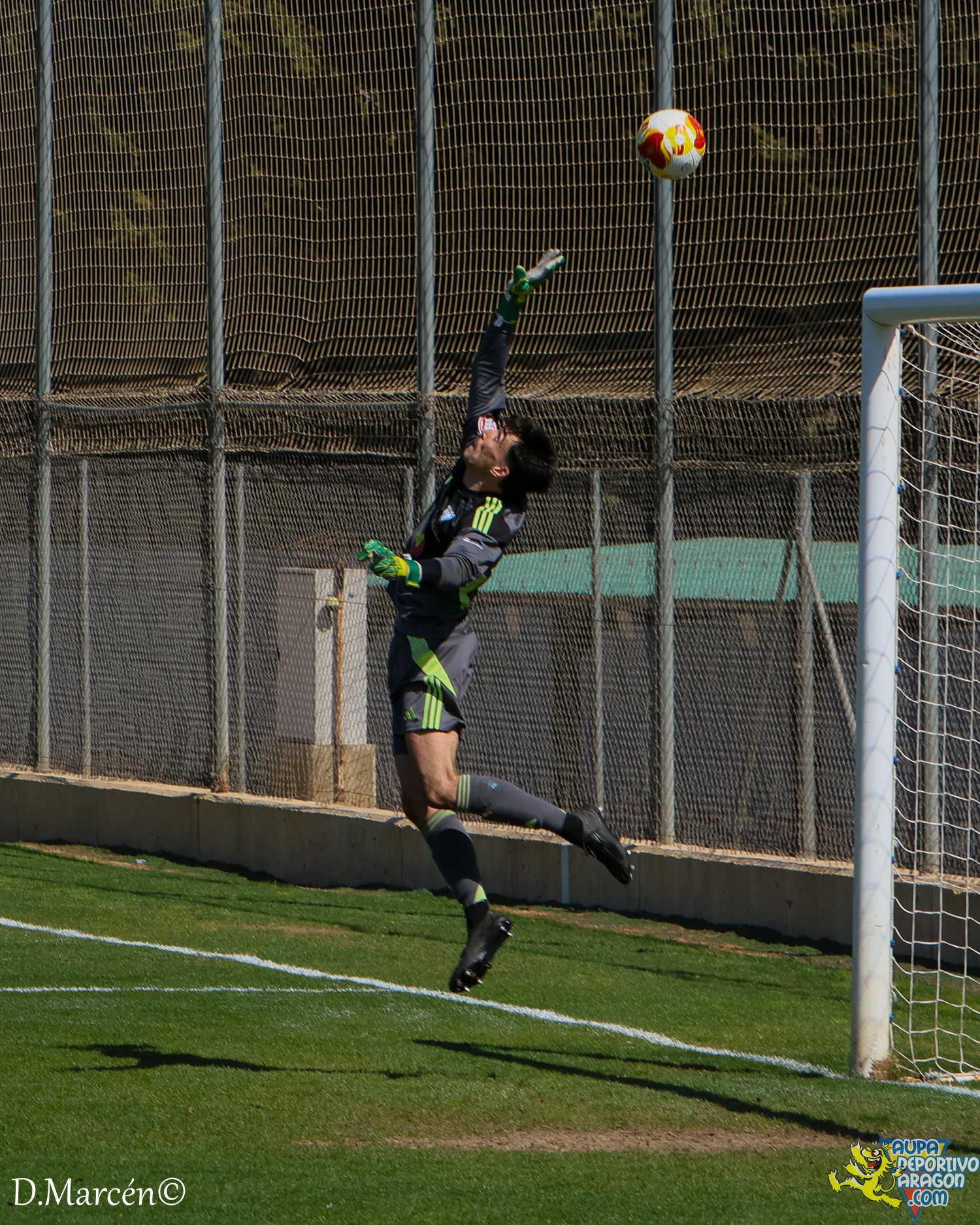 30 - 22-03-2026 - 2ºRFEF - D. Aragón 1-0 S.D. Ejea (81)
