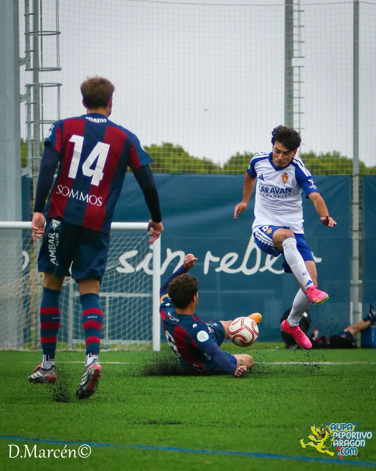 15 - 18-10-2026 - 3ªRFEF - SD Huesca B 2-0 D. Aragón (140).jpg