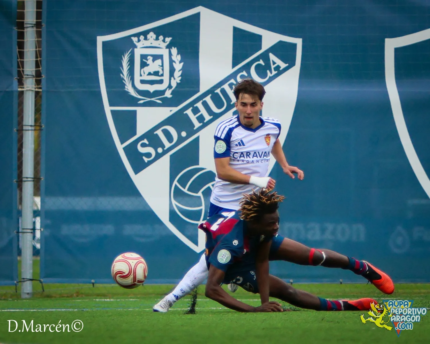 15 - 18-10-2026 - 3ªRFEF - SD Huesca B 2-0 D. Aragón (91).jpg