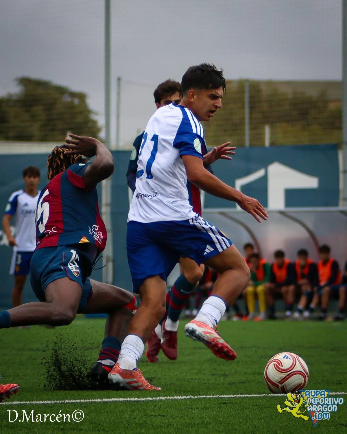 15 - 18-10-2026 - 3ªRFEF - SD Huesca B 2-0 D. Aragón (59).jpg